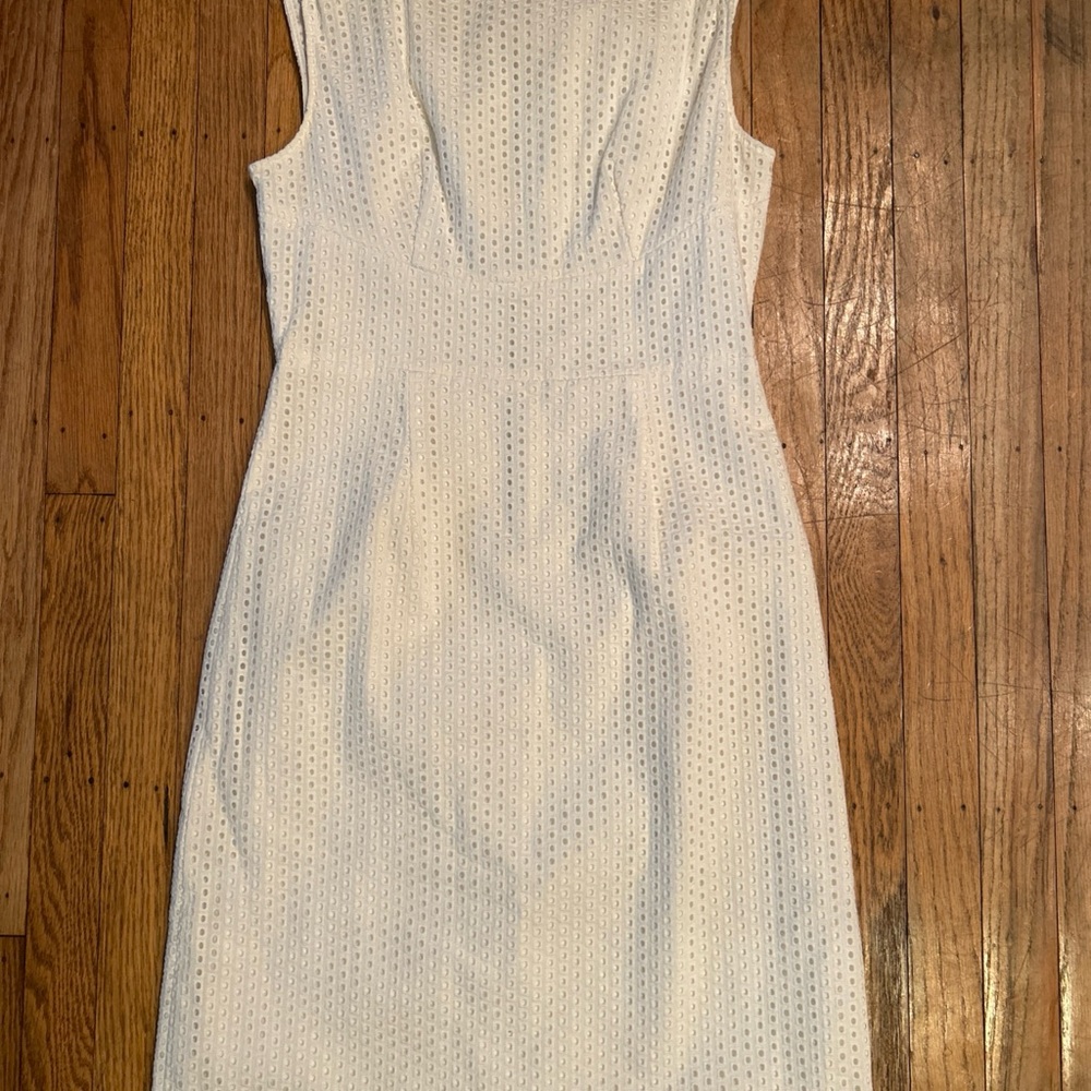 Tahari Small Eyelet Dress Elegant White Sleeveless Dress